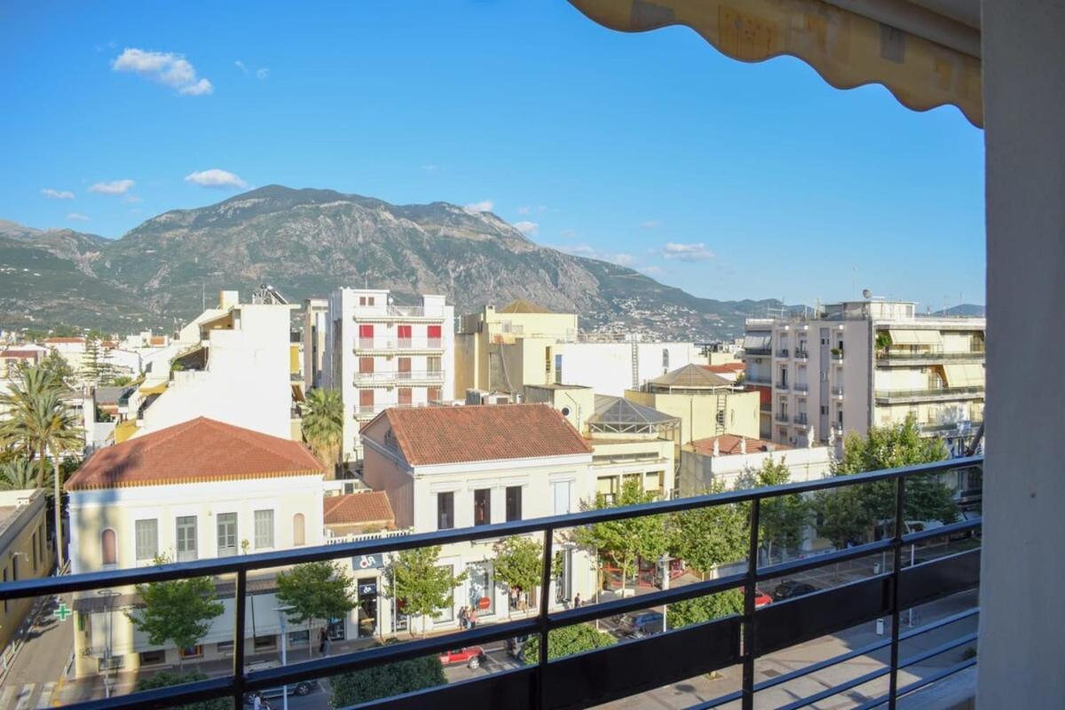 Cozy Flat On The Main Square, 10Min To The Sea Villa Kalamata Exterior photo